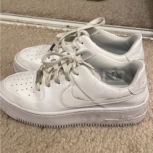 Nike Air Force 1 Women Sage Low US Size 7